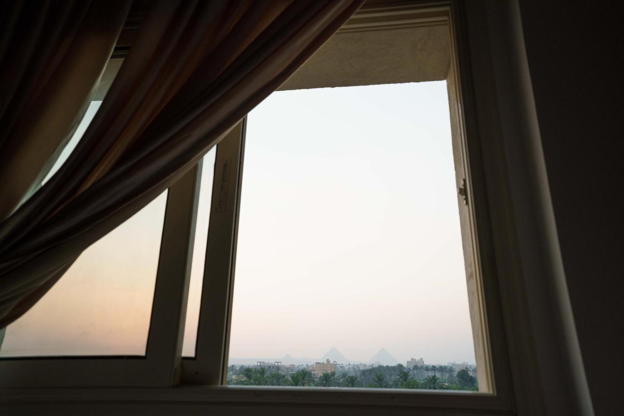 Hotel Pyramids Sunshine View Kafret el-Gabal Exteriér fotografie