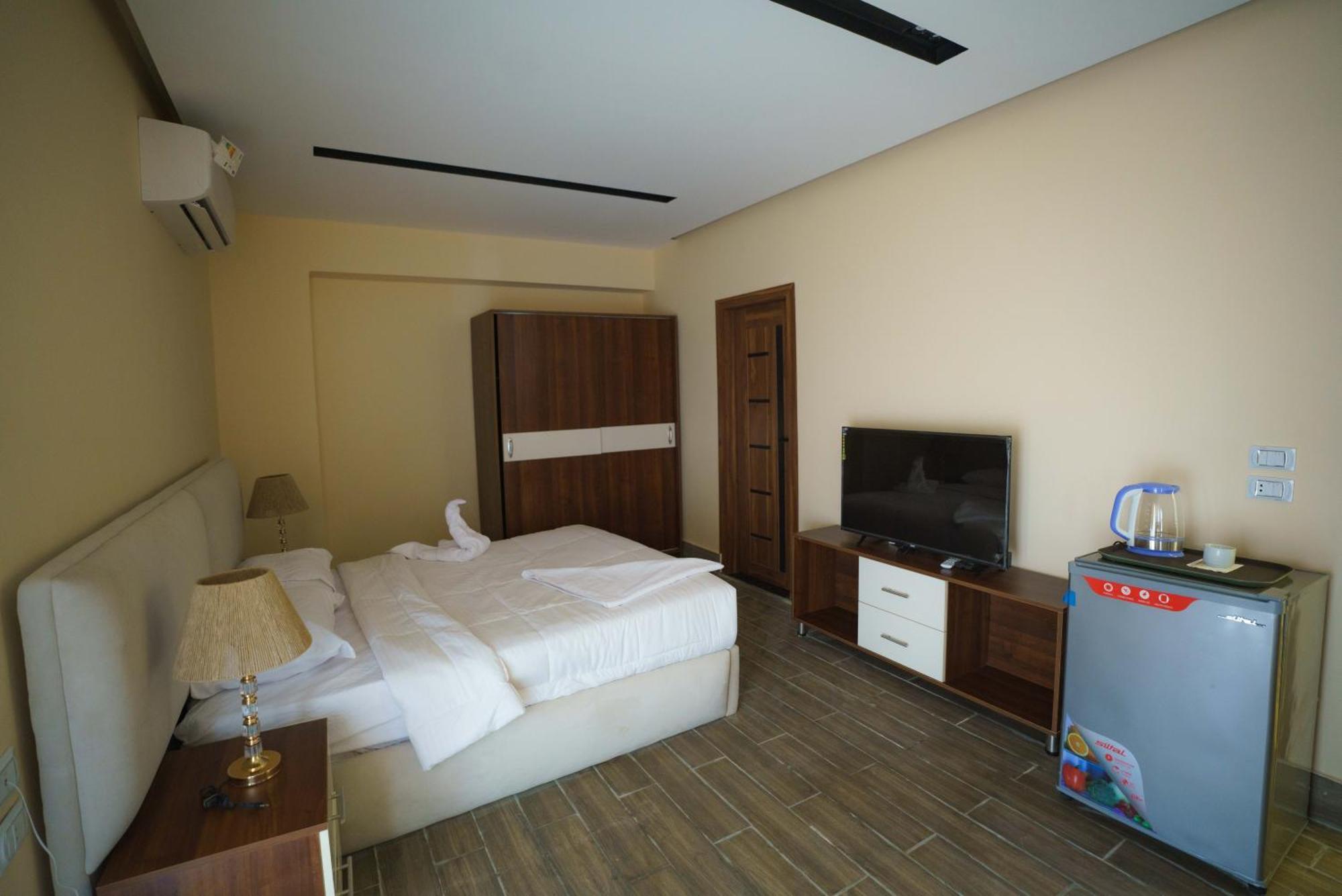 Hotel Pyramids Sunshine View Kafret el-Gabal Exteriér fotografie